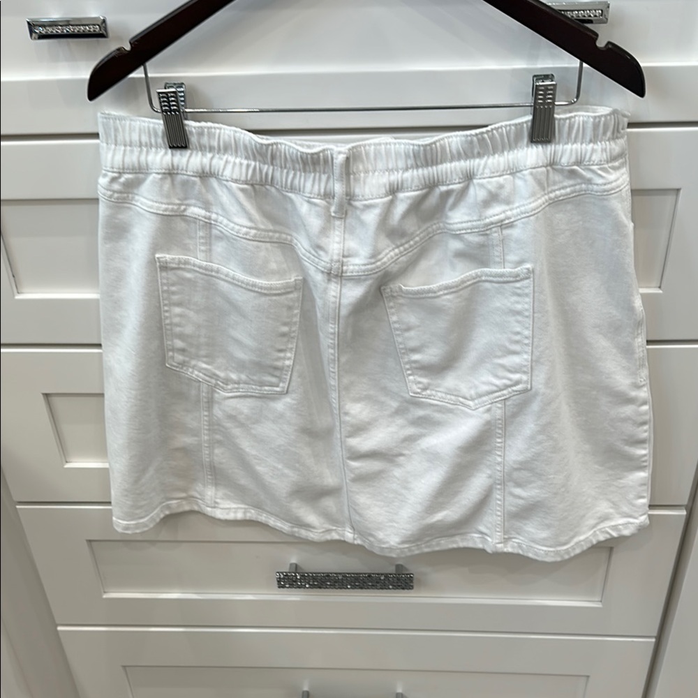Aerie White Mini Skirt - Picture 2 of 2